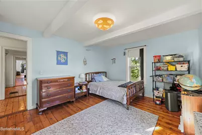 1081 West St, Pittsfield, MA 01201 - Photo 34