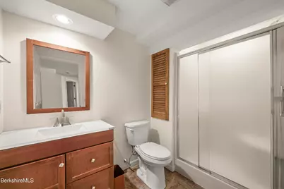 30 Walden Ln, Pittsfield, MA 01201 - Photo 22