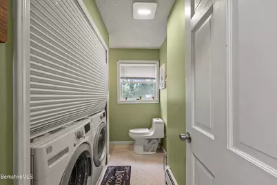4 Caratina Dr, Pittsfield, MA 01201 - Photo 22