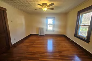64 Melrose St, Adams, MA 01220 - Photo 4