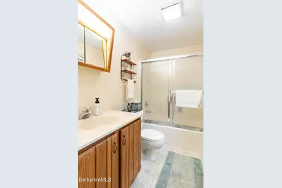 10 Caratina Dr, Pittsfield, MA 01201 - Photo 26
