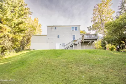 10 Caratina Dr, Pittsfield, MA 01201 - Photo 8