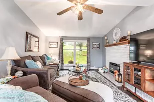 10 Caratina Dr, Pittsfield, MA 01201 - Photo 16