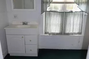 127 Depot St, Cheshire, MA 01225 - Photo 28