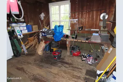 127 Depot St, Cheshire, MA 01225 - Photo 30