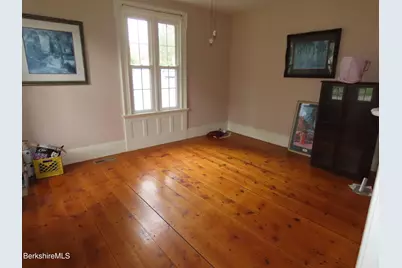127 Depot St, Cheshire, MA 01225 - Photo 12
