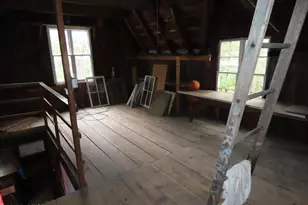 127 Depot St, Cheshire, MA 01225 - Photo 30