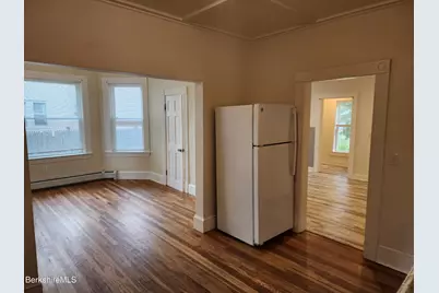 39 Onota St #Unit 1, Pittsfield, MA 01201 - Photo 8