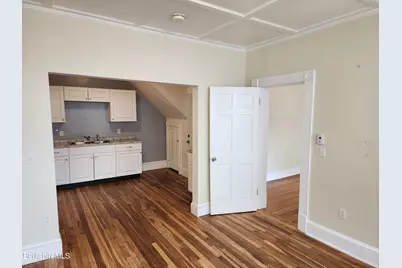39 Onota St #Unit 1, Pittsfield, MA 01201 - Photo 4