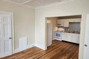 39 Onota St, Pittsfield, MA 01201 - Photo 6