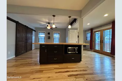 15 Congress St, Pittsfield, MA 01201 - Photo 4