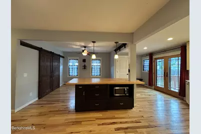 15 Congress St, Pittsfield, MA 01201 - Photo 16