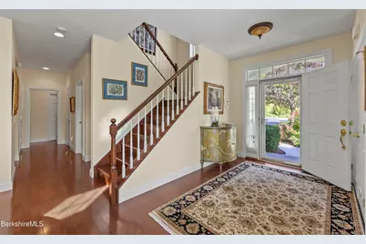 138 Alpine Trail, Pittsfield, MA 01201 - Photo 6