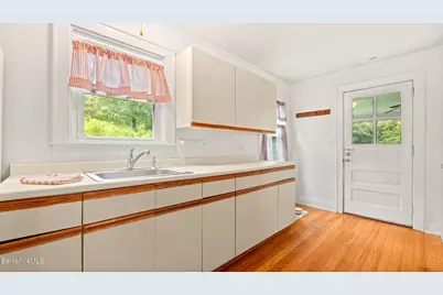 52 Sheffield Rd, Egremont, MA 01230 - Photo 8