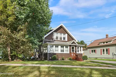 453 Elm St, Pittsfield, MA 01201 - Photo 4