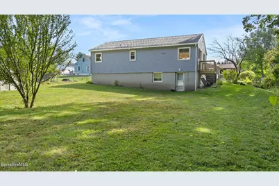 37 Broadview Ter, Pittsfield, MA 01201 - Photo 26
