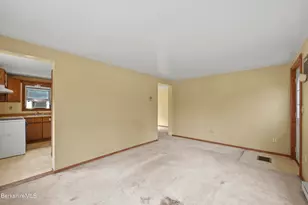 40 Central Shaft Rd, Florida, MA 01247 - Photo 10