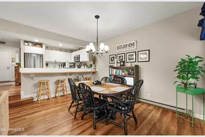 9123 Mountainside Dr, Hancock, MA 01237 - Photo 16