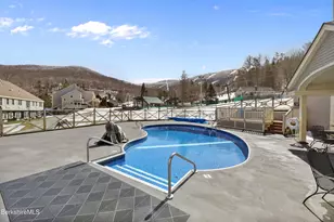 9123 Mountainside Dr, Hancock, MA 01237 - Photo 44