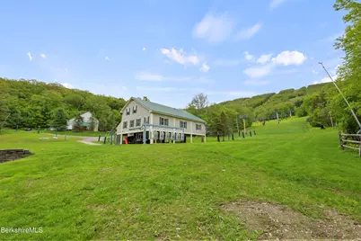 9123 Mountainside Dr, Hancock, MA 01237 - Photo 46