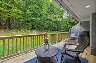 9123 Mountainside Dr, Hancock, MA 01237 - Photo 24