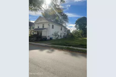 85 Daniels Ave, Pittsfield, MA 01201 - Photo 1