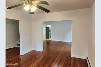126 High St, Pittsfield, MA 01201 - Photo 14