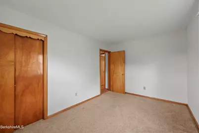25 Brighton Ave, Pittsfield, MA 01201 - Photo 22