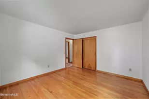25 Brighton Ave, Pittsfield, MA 01201 - Photo 24