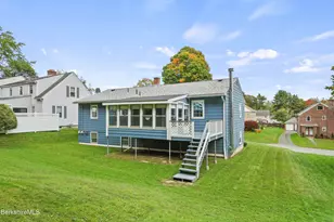 25 Brighton Ave, Pittsfield, MA 01201 - Photo 34