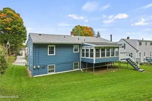 25 Brighton Ave, Pittsfield, MA 01201 - Photo 36