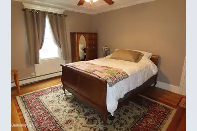 9 Summer St, Adams, MA 01220 - Photo 20