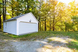 1020 Williams St, Pittsfield, MA 01201 - Photo 32