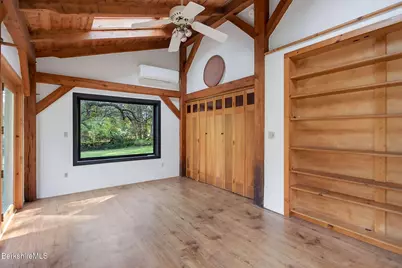 14 Glendale Middle Rd, Stockbridge, MA 01262 - Photo 12