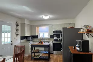 43 Doreen St, Pittsfield, MA 01201 - Photo 14