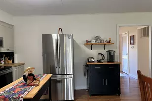 43 Doreen St, Pittsfield, MA 01201 - Photo 12
