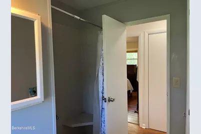 43 Doreen St, Pittsfield, MA 01201 - Photo 18