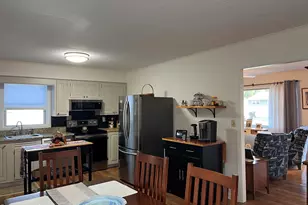 43 Doreen St, Pittsfield, MA 01201 - Photo 10