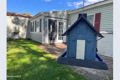 43 Doreen St, Pittsfield, MA 01201 - Photo 30