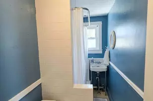 36 Randall St, Adams, MA 01220 - Photo 10