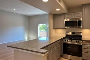 7 Rolling Hills Condominium, Lenox, MA 01240 - Photo 8