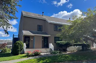 7 Rolling Hills Condominium, Lenox, MA 01240 - Photo 2