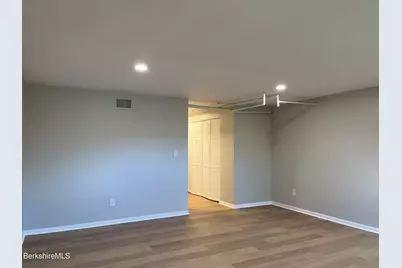 7 Rolling Hills Condominium #7-1, Lenox, MA 01240 - Photo 32