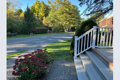 7 Rolling Hills Condominium #7-1, Lenox, MA 01240 - Photo 28