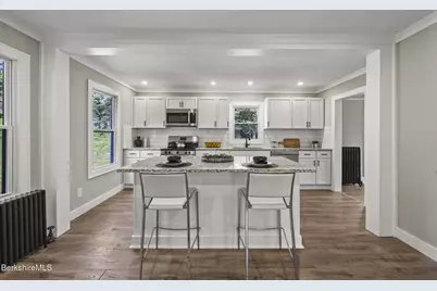971 N State Rd, Cheshire, MA 01225 - Photo 18