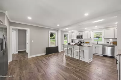 971 N State Rd, Cheshire, MA 01225 - Photo 16