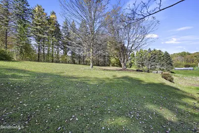 971 N State Rd, Cheshire, MA 01225 - Photo 42