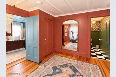 41 Quincy St, North Adams, MA 01247 - Photo 22