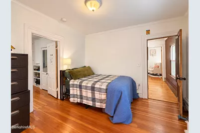 41 Quincy St, North Adams, MA 01247 - Photo 28