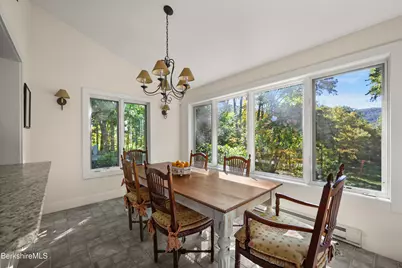 34 Pixley Hill Rd, West Stockbridge, MA 01266 - Photo 12